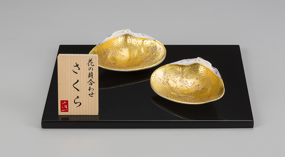 春を運ぶ贈りもの貝合わせ