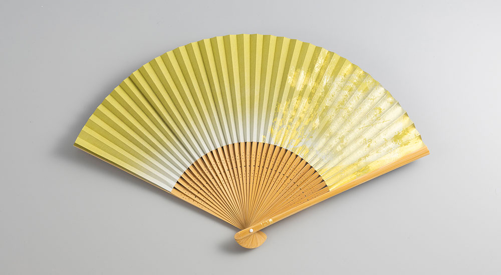 金沢箔扇子　青朽葉の画像